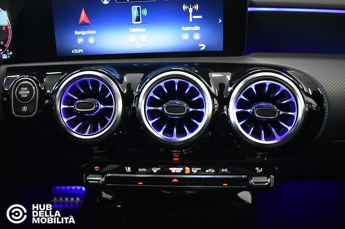 MERCEDES-BENZ A 180 d Automatic AMG Line Advanced Plus